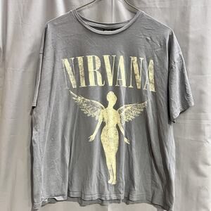 Nirvana In Utero tour graphic t-shirt Size Large gray BR2225